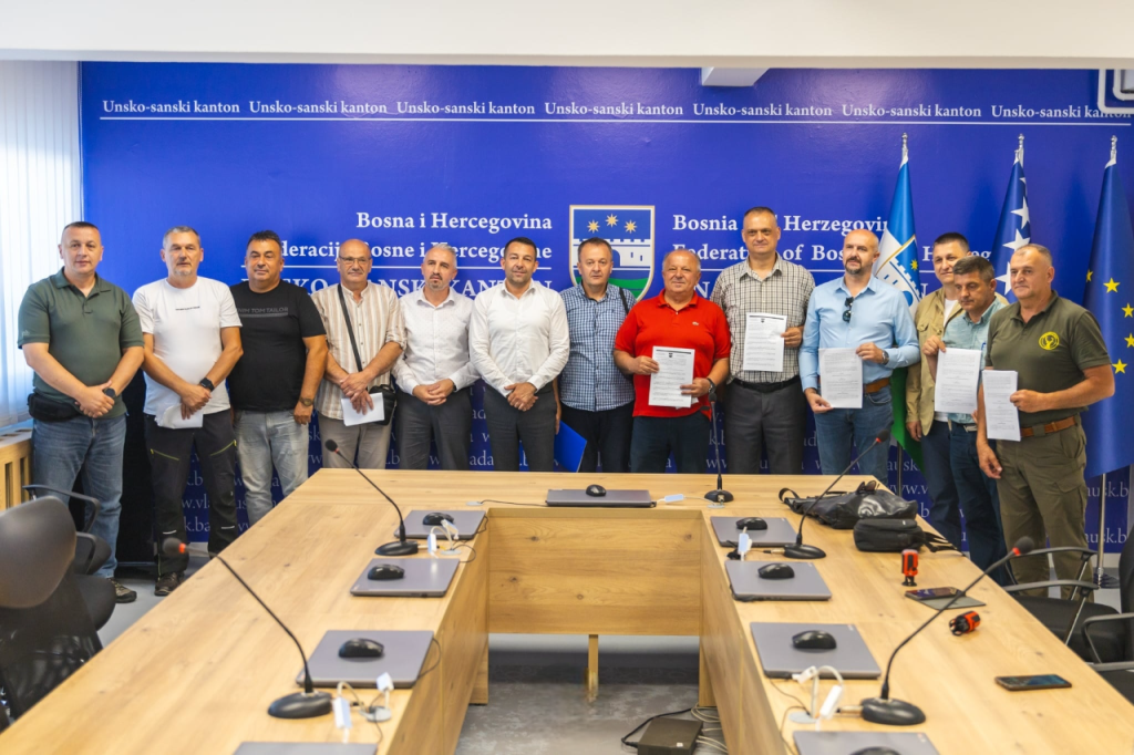 Potpisani ugovori o dodjeli lovišta na području USK-a