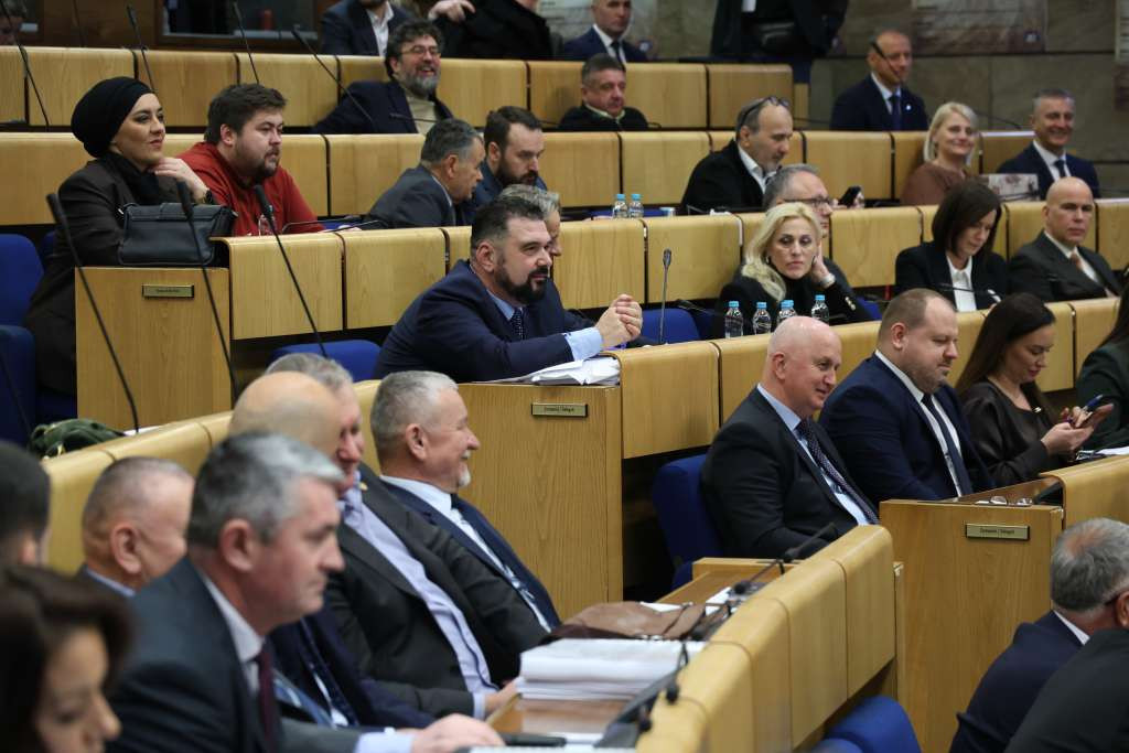 Predstavnički dom usporio proceduru predložene dopune Zakona o pravima pacijenata u FBiH