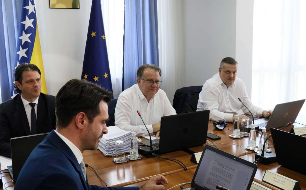 Vlada FBiH dala zaduženja u pravcu formiranja Vijeća penzionera FBiH