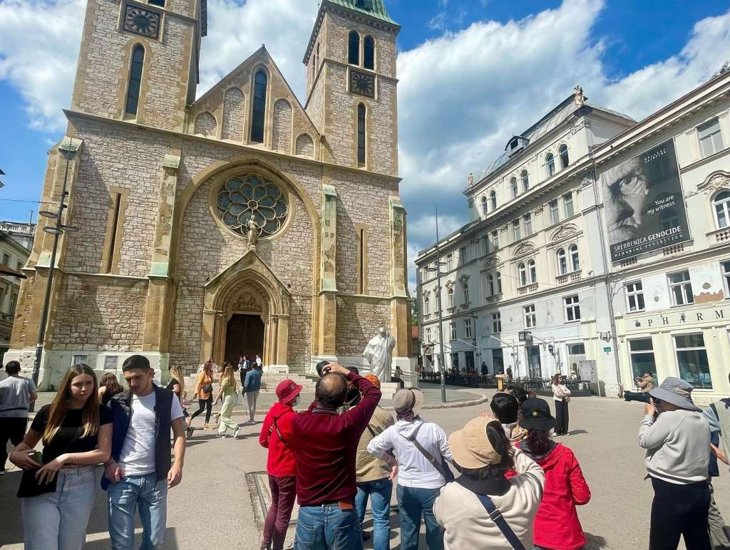 U Sarajevu povećanje dolazaka i noćenja turista i tokom juna