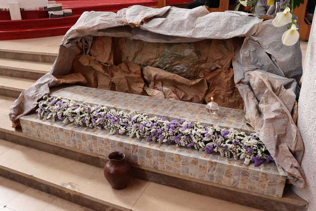 Uskrs - blagdan nade: Bez križa nema uskrsnuća