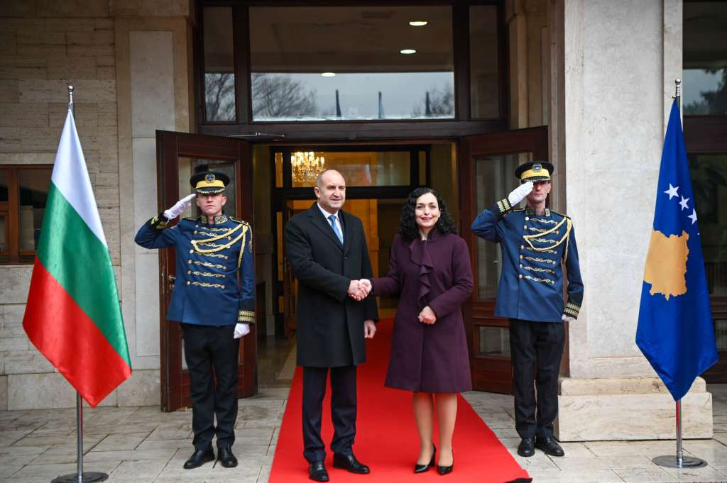 Radev: Evropska unija ne može dopustiti da Kosovo ostane u drugom planu