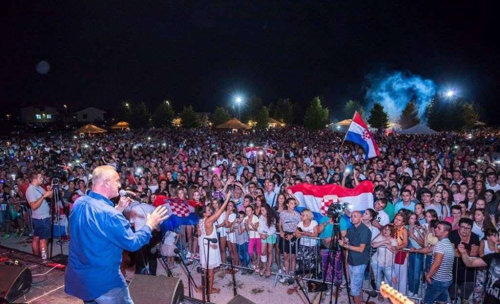 'Blatničke note dobrote' 11. augusta ponovno okupljaju estradna imena za humanitarne ciljeve