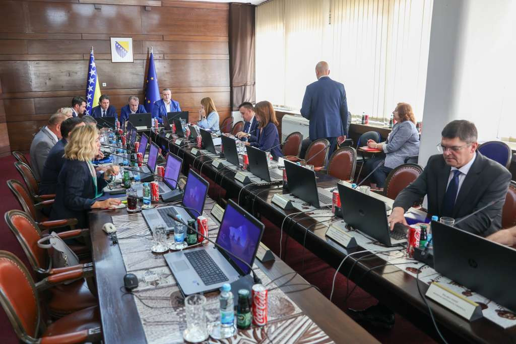 Lakić: Vlada FBiH napravila ključni korak, Zakon o rudarstvu jača zaštitu radnika i okoliša