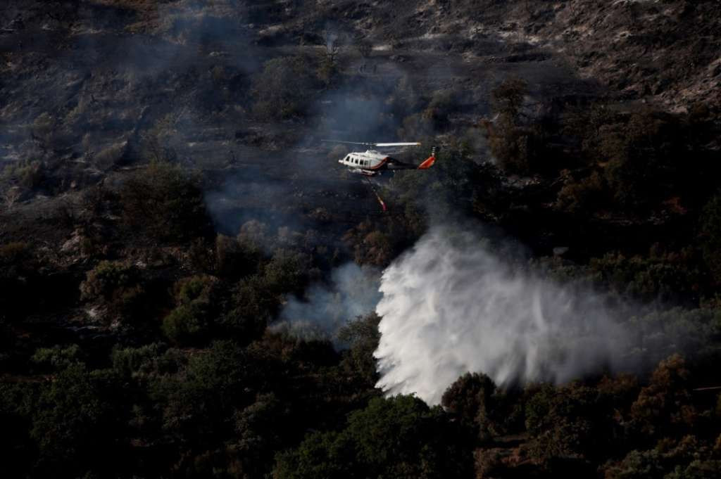 Požar na grčkom otoku Evia bjesni drugi dan