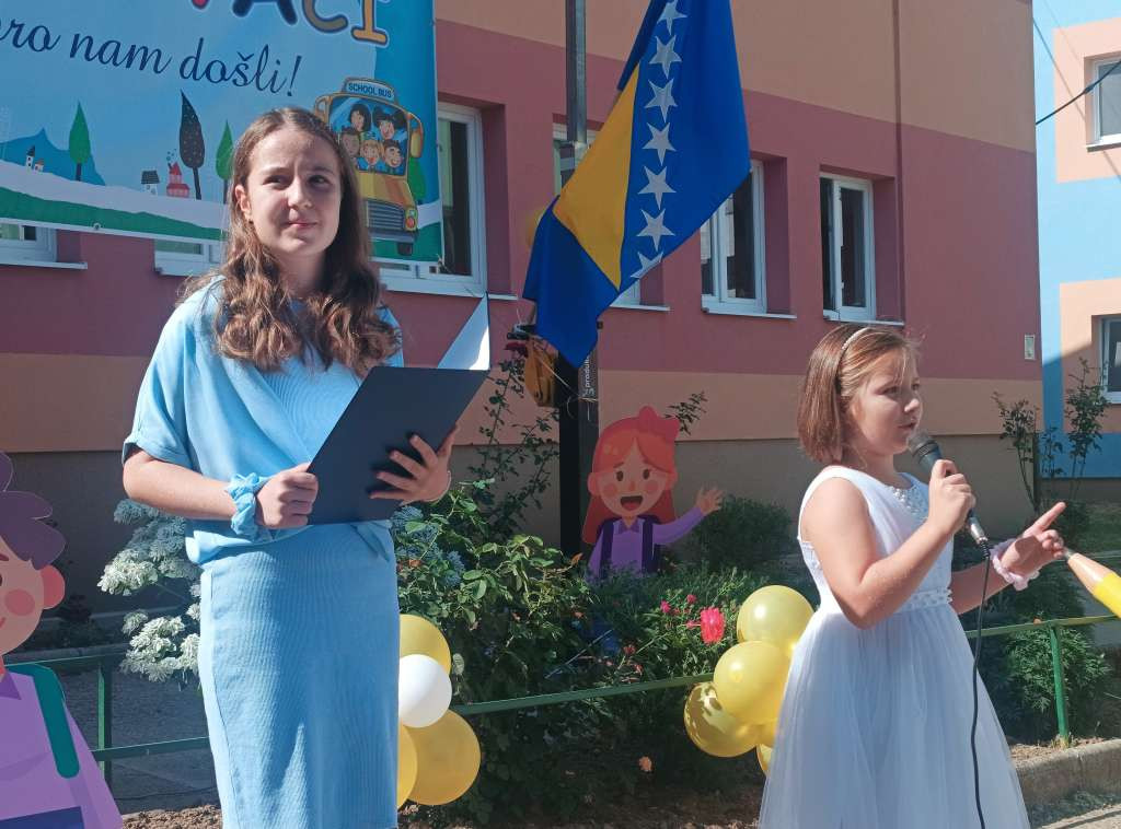 Vlada ZDK svim učenicima osigurala nove udžbenike, a zaposlenim novi kolektivni ugovor i veće plaće