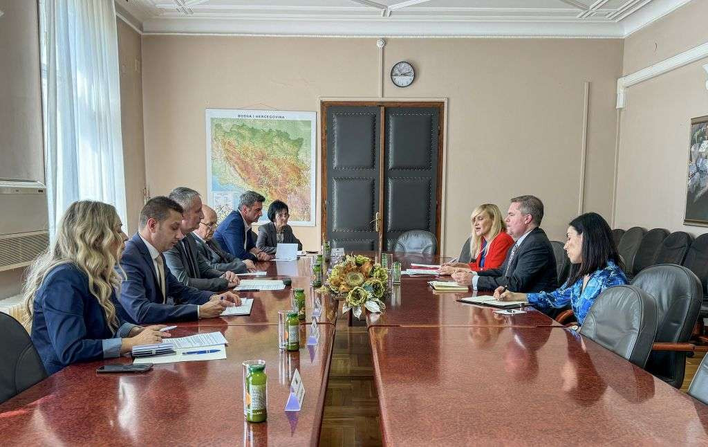 Galić i Goganović razgovarali s Brayonom o NATO putu BiH