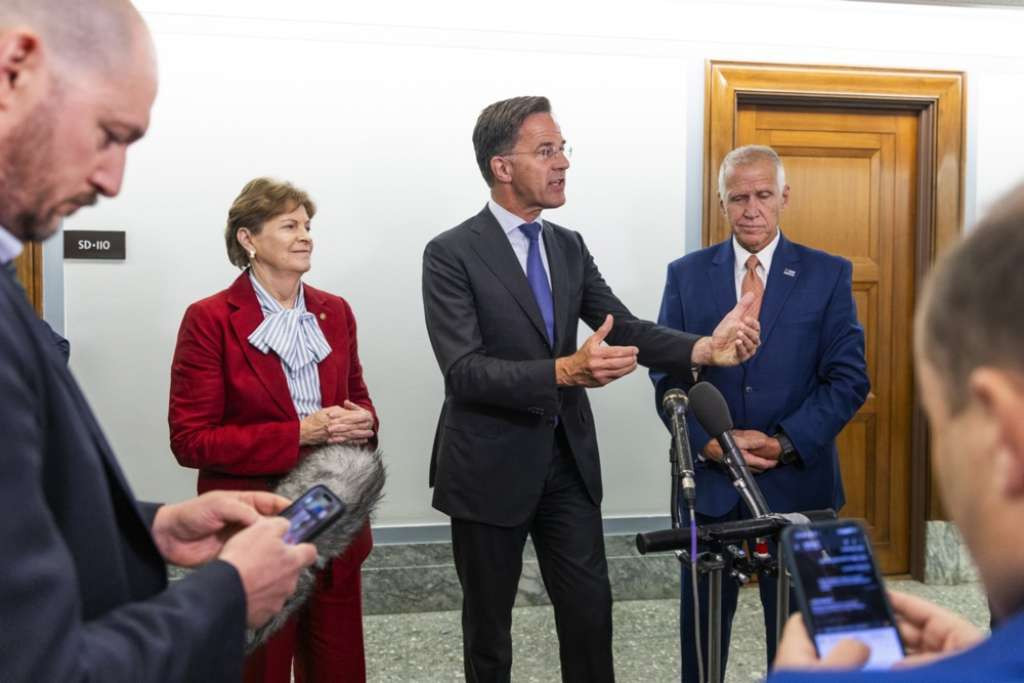 Rutte pozvao Kinu, Brazil i Indiju da izvrše pritisak na Rusiju