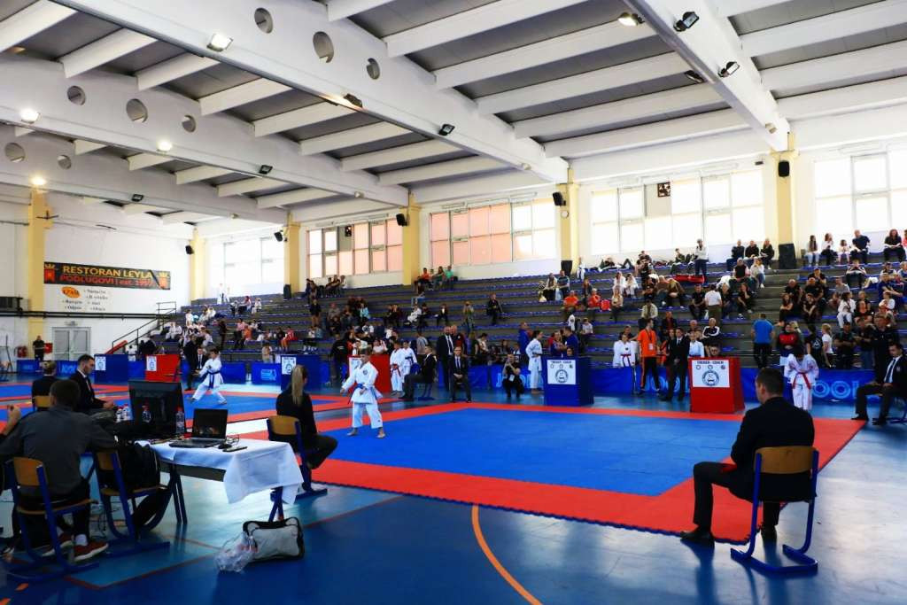 U Ilijašu svečano otvoren 23. memorijalni karate turnir “Rašid Buća”