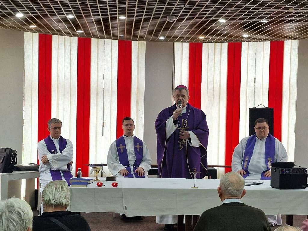 Vrhbosanski nadbiskup monsinjor Tomo Vukšić posjetio Penzionerski dom sa stacionarom ZDK-a