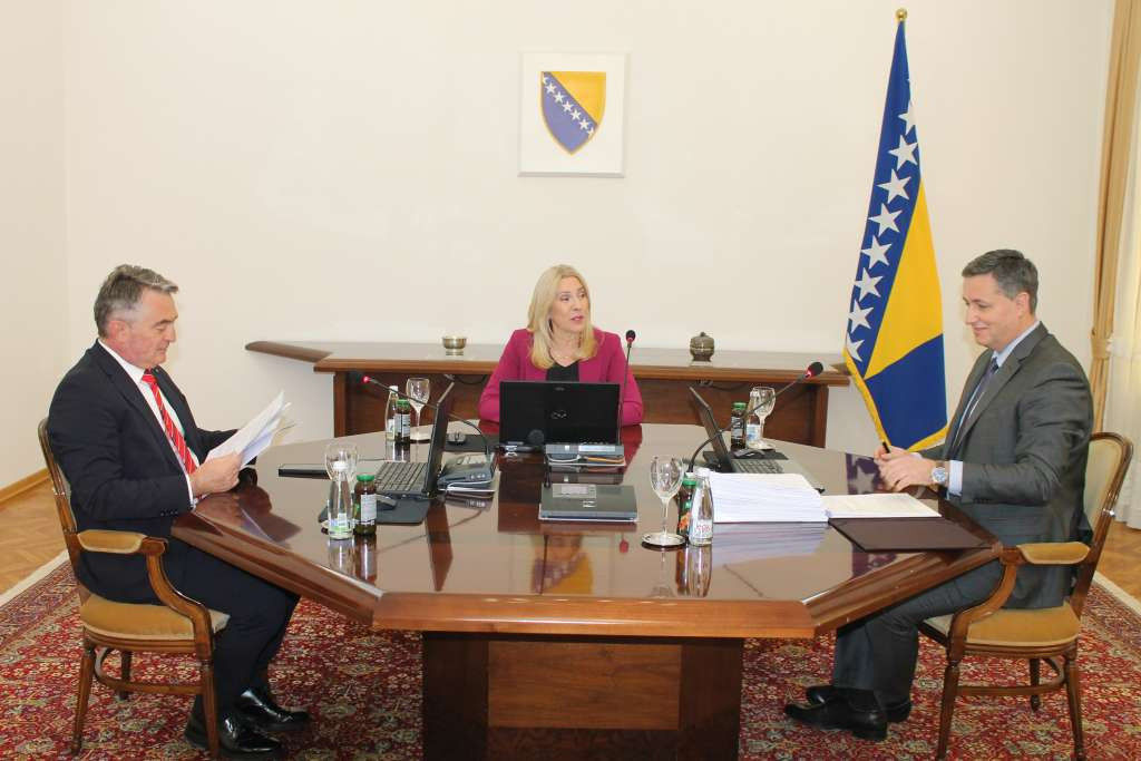 Predsjedništvo BiH odobrilo potpisivanje deklaracije o strateškom partnerstvu BiH i Azerbejdžana