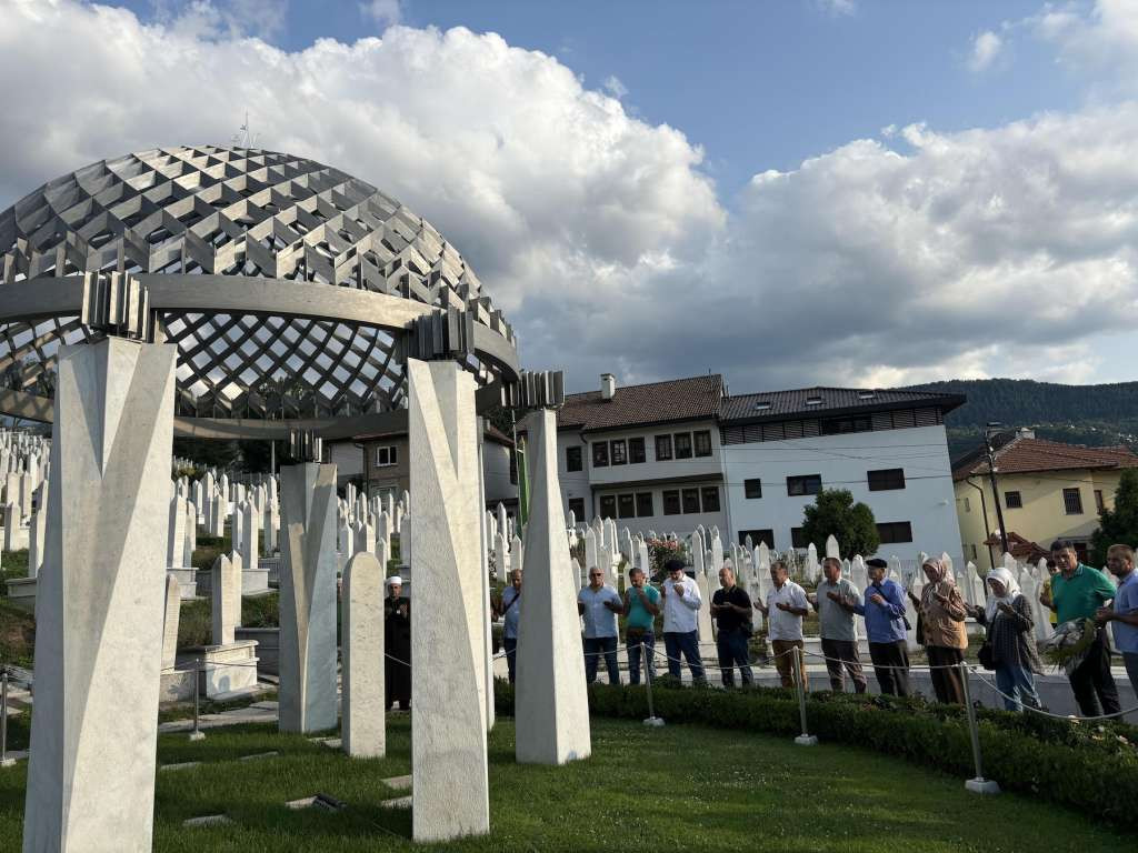 Učenjem sure Jasin herojima Žepe počeo program tradicionalne Šehidske dove