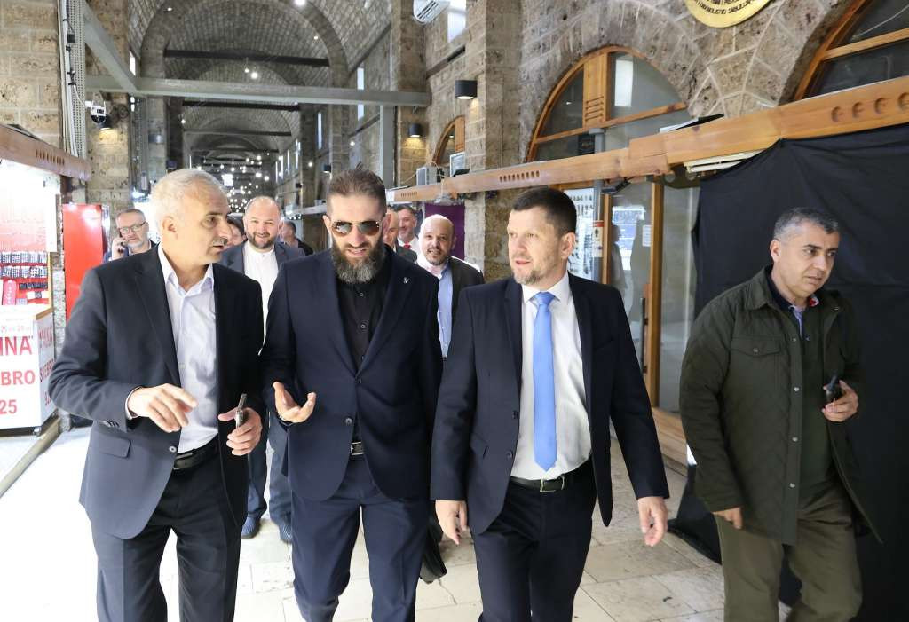 Učesnici foruma posjetili vakufska dobra na Baščaršiji i Rijaset Islamske zajednice