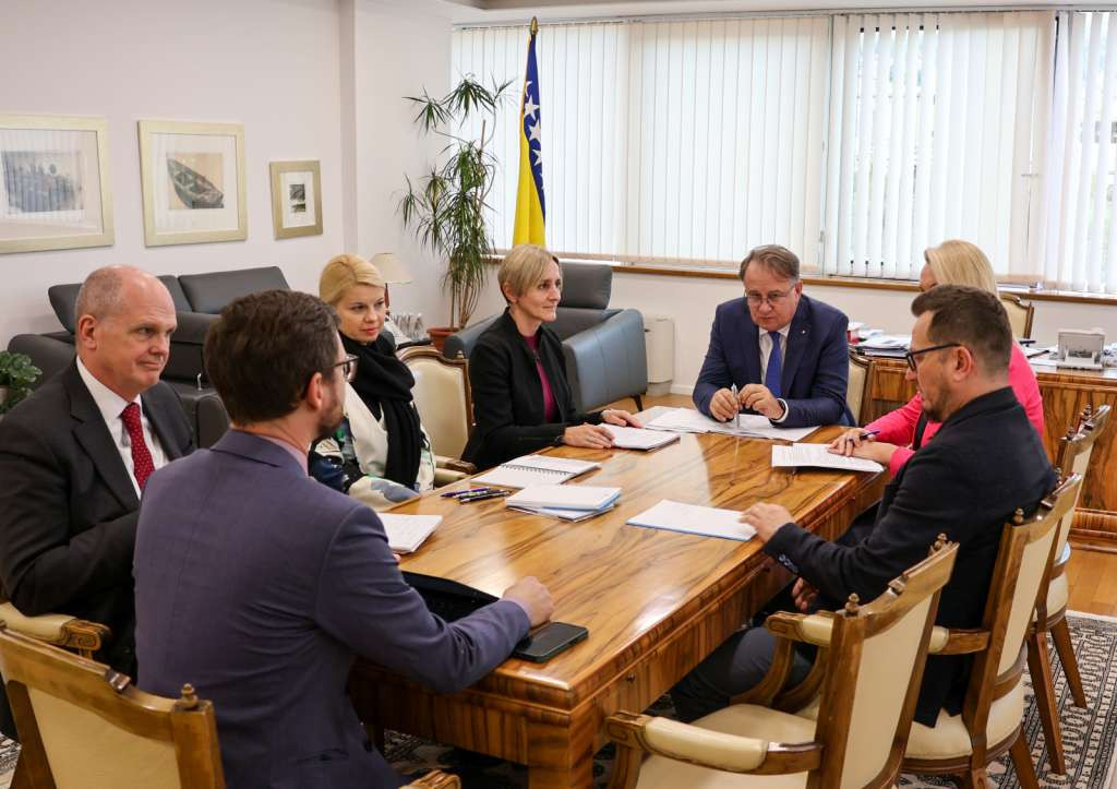 Nikšić s delegacijom MMF-a razgovarao o ekonomskim izazovima i fiskalnoj reformi