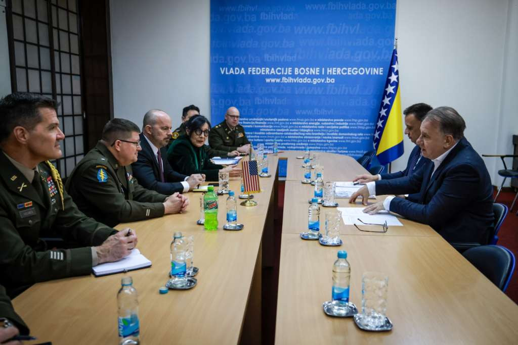 Nikšić i Lakić razgovarali s američkim zvaničnicima o sigurnosti i investicijama