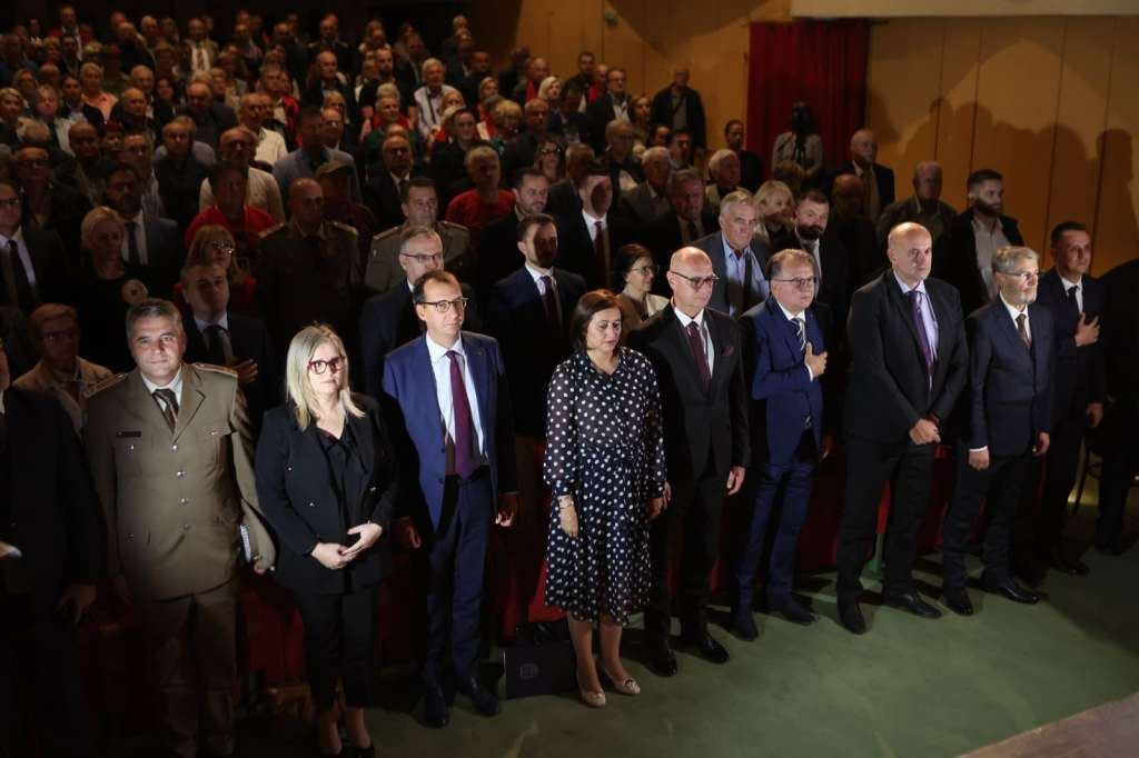 Svečanom sjednicom Gradskog vijeća obilježen 2. oktobar, Dan oslobođenja Tuzle u Drugom svjetskom ratu