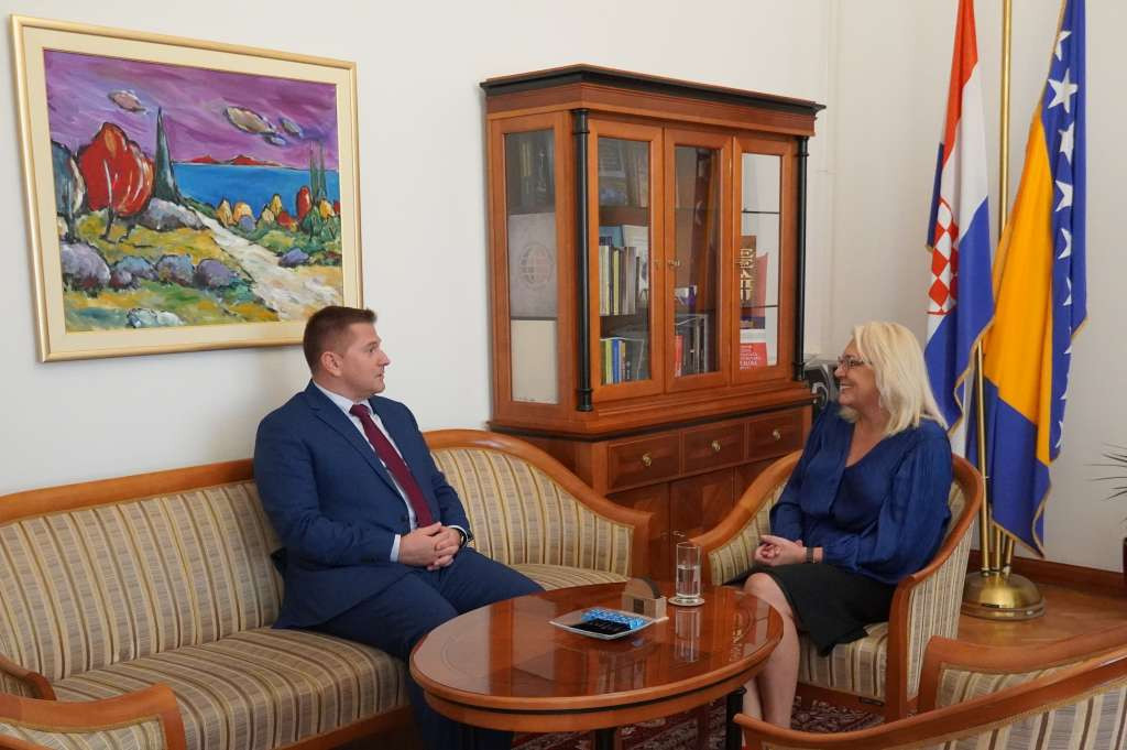 Bradara i Skočibušić o kadrovskim i drugim preduvjetima za stabilno zdravstvo