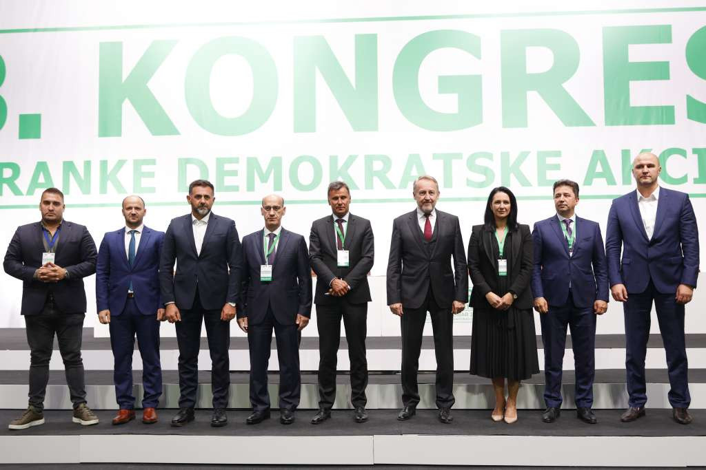 Na Kongresu izabrano i devet potpredsjednika SDA