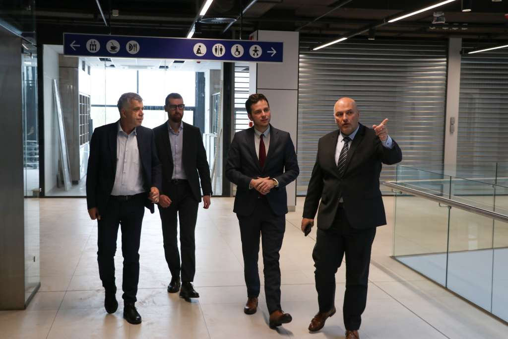 Vlada KS namjerava subvencionirati aviokompanije koje bi otvorile nove aviolinije