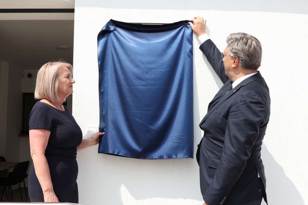 Plenković: Konzulat u Orašju još jedna poruka podrške, prijateljstva i brige