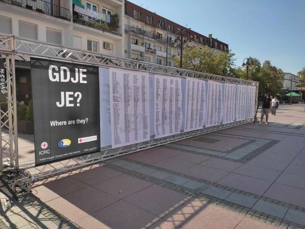 Proces traženja nestalih spor, nedostatak tačnih informacija o lokacijama grobnica