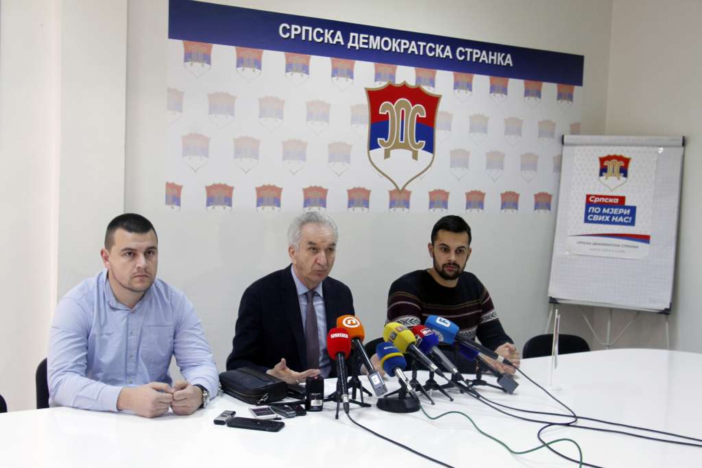 SDS: Zašto skup BORS-a najavljuje portparol SNSD-a?