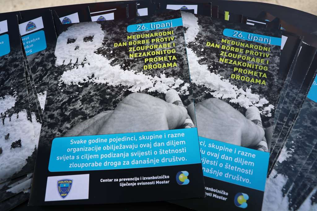 HNK: Dobna granica eksperimentisanja s drogom se sve više snižava