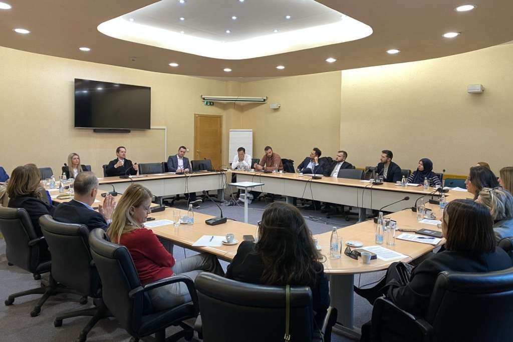 AmCham BiH: Paralelno s poboljšanjem položaja radnika neophodna sveobuhvatna fiskalna reforma