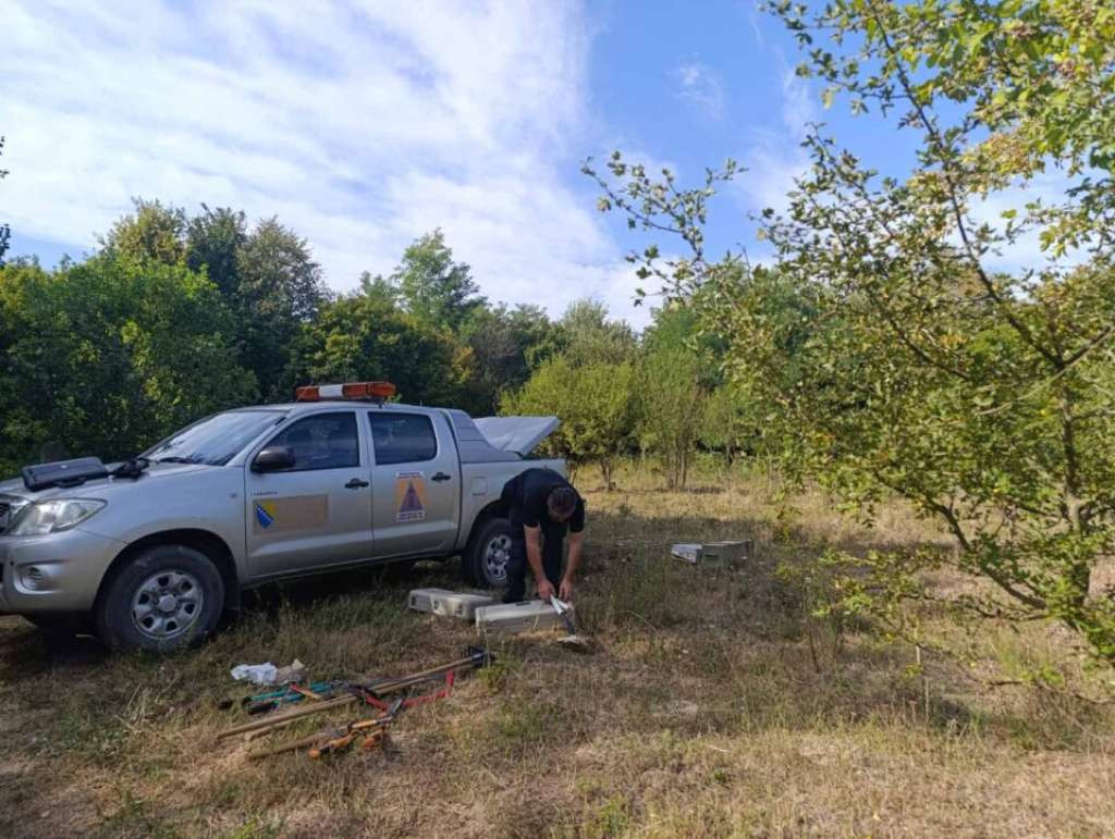 U Brčkom pronađeni dijelovi uništenih minsko-eksplozivnih sredstava