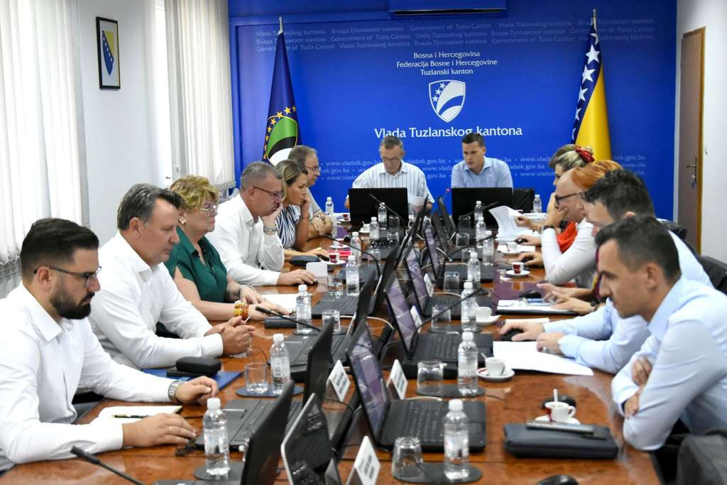 Sjednica Vlade Tuzlanskog kantona: O zaštiti djece s poremećajima u ponašanju