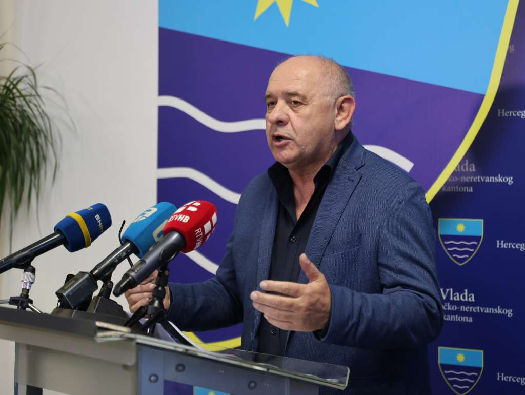 Nastavlja se štrajk zdravstvenih radnika u HNK-u