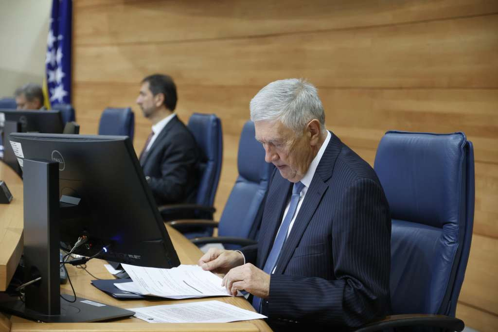 Stranke Trojke traže razrješenje Radmanovića s dužnosti člana Kolegija Predstavničkog doma PSBiH