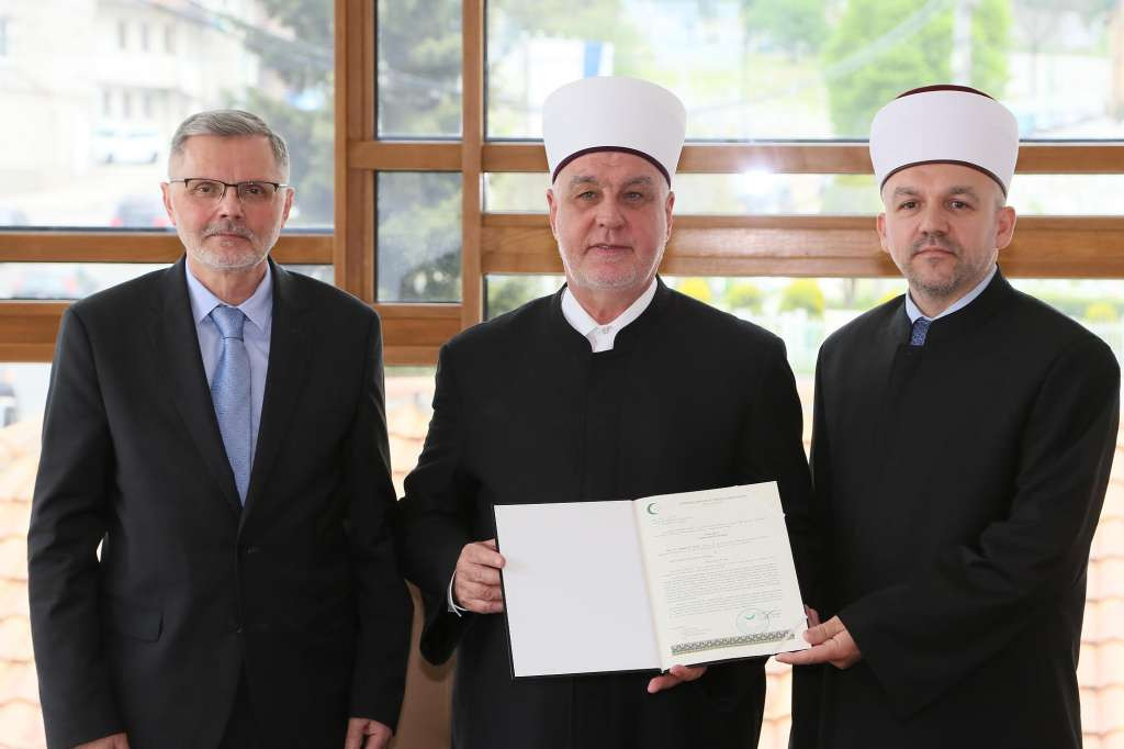 Reisu-l-ulema uručio dekret novom fetvai-eminu Ahmedu ef. Purdiću
