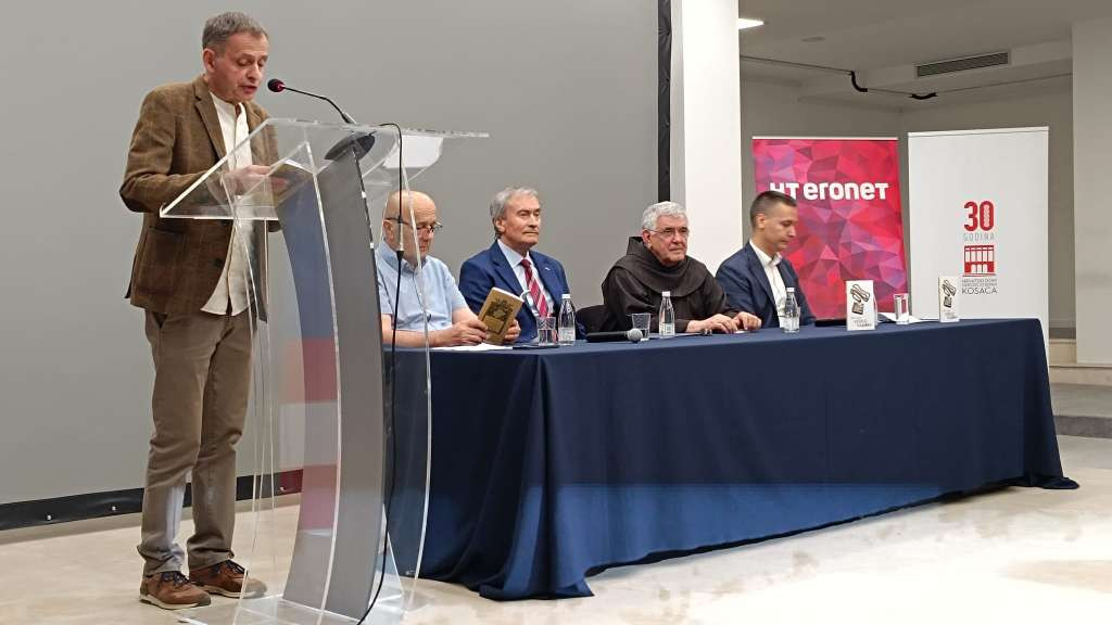 Zbirka pjesama 'Vjeruj u ljubav' predstavljena u Mostaru