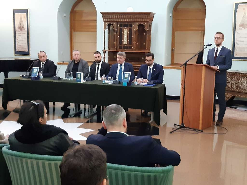 O knjizi 'Bošnjaci pred izazovima globalnih političkih procesa: političko stasavanje jedne nacije'