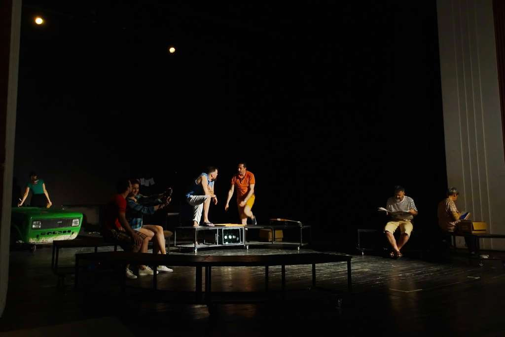 Glumci NP Mostar izveli 'Zbogom Kalifornijo' na 10. festivalu glumca BiH