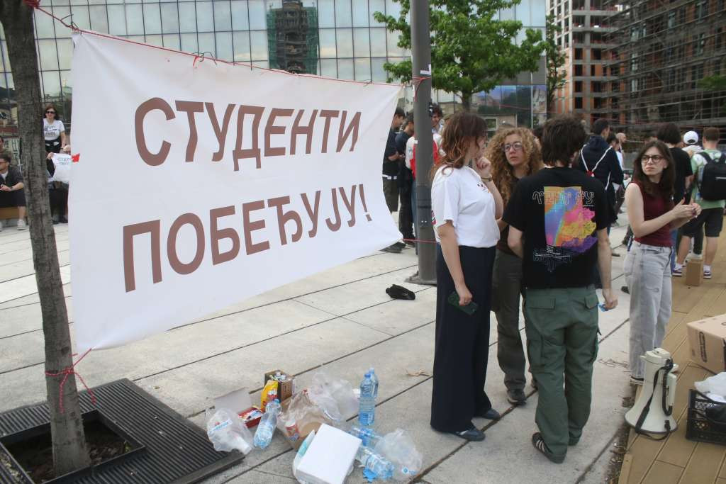 Studenti uzvratili Vučiću: 'Predsjedniče, niste na listi'
