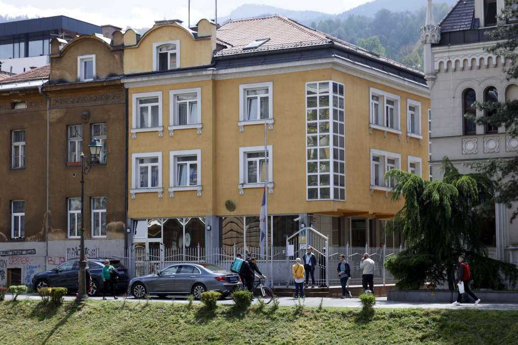 Ambasada Srbije u BiH: Hotel Hills otkazao prijem zbog bezbjedonosnog rizika