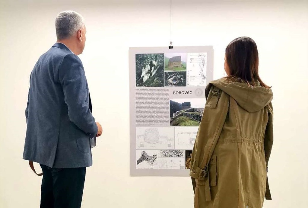 Izložba 'Mostovi i stari gradovi' otvorena i u gradu na Neretvi