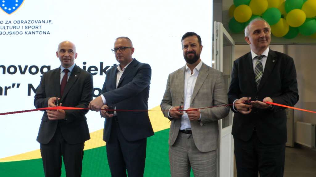 Svečano ovorena nova OŠ '9. septembar' Medakovo, Vlada ZDK-a i Općina Tešanj investirali 2,5 miliona KM
