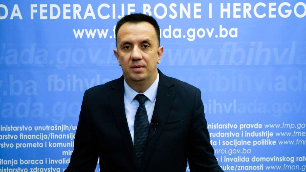 Lakić: Redovno usklađivanje cijena struje neophodno za efikasnost i konkurentnost Elektroprivrede BiH