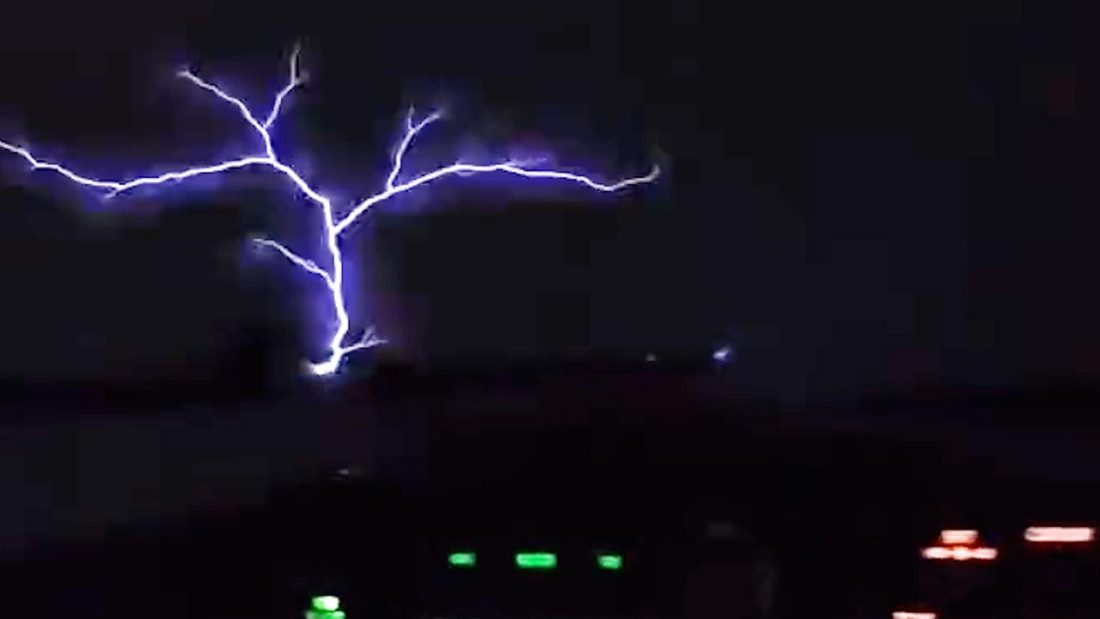 U Litvaniji tokom noći zabilježeno više od 10.000 udara groma