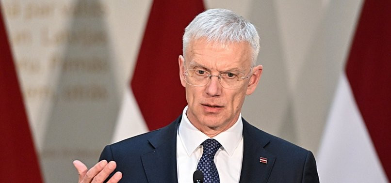 Latvijski ministar vanjskih poslova Karinš najavio je ostavku zbog skandala s čarterom privatnih aviona
