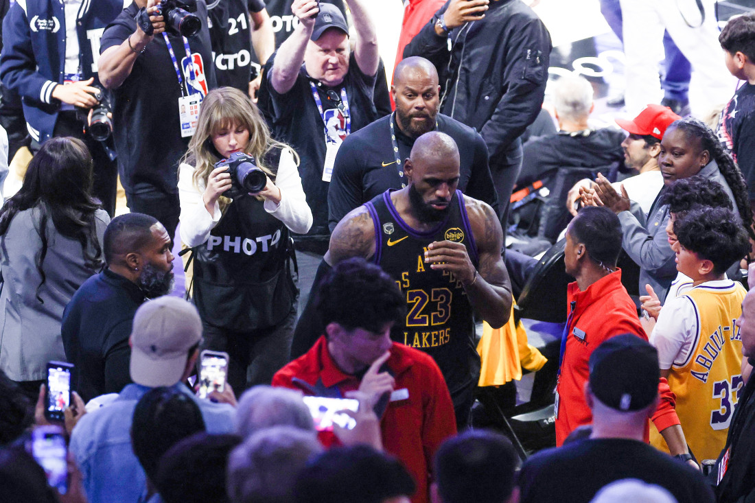 LeBron James napušta Los Angeles Lakerse