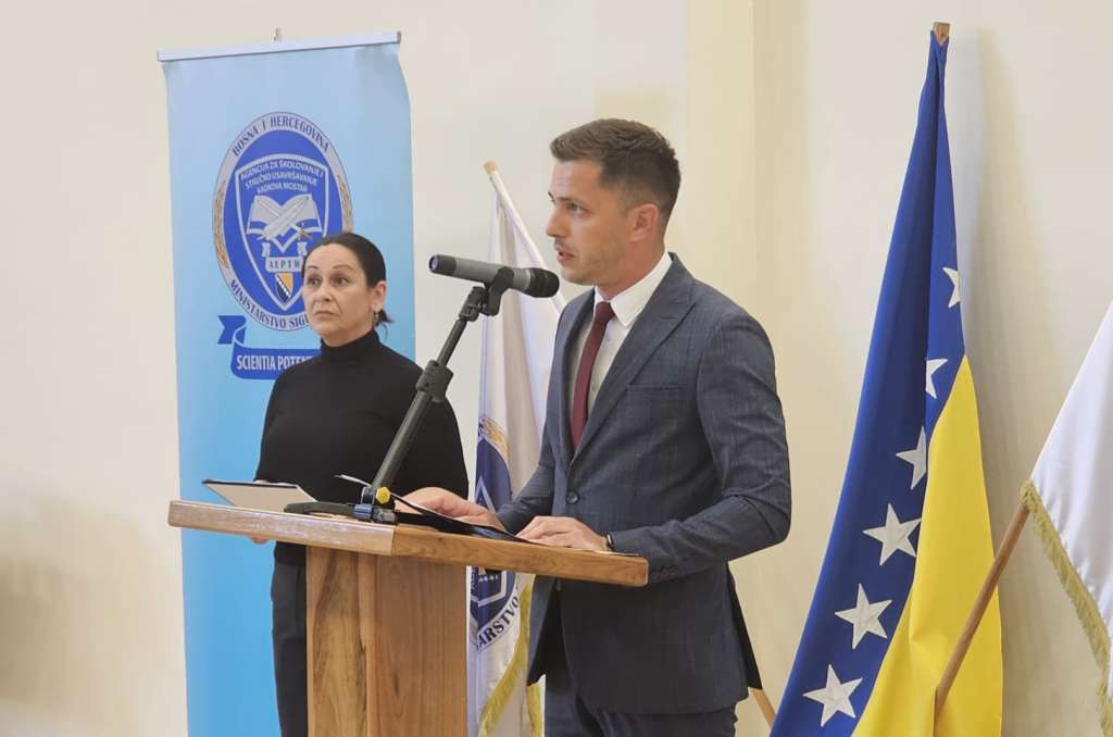 Lončar: Nastaviti zajedničke napore na jačanju sigurnosti granica