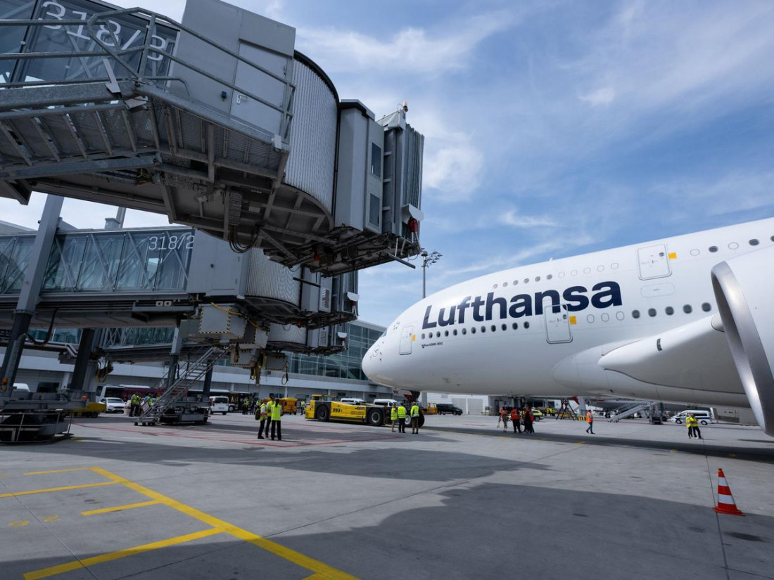 Uposlenici Lufthanse stupit će u štrajk upozorenja