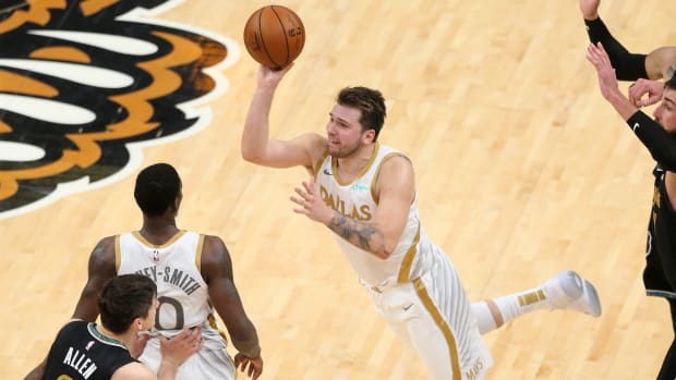 VIDEO / Nevjerovatna trica Luke Dončića za pobjedu: Oglasio se i LeBron James
