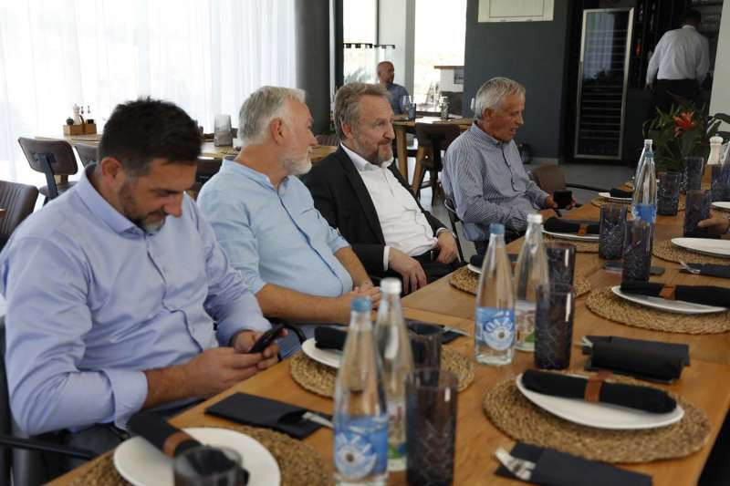 Izetbegović: Treba biti svjestan situacije u kojoj se nalazimo, na vrijeme djelovati da sačuvamo mir