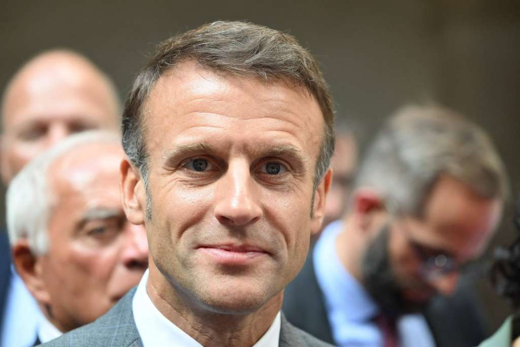 Macron: Francuski ambasador u Nigeru 'doslovno je talac'