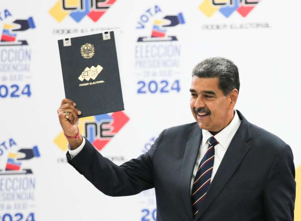 Maduro poziva državu na "željeznu pesnicu" nakon protesta protiv njegovog ponovnog izbora